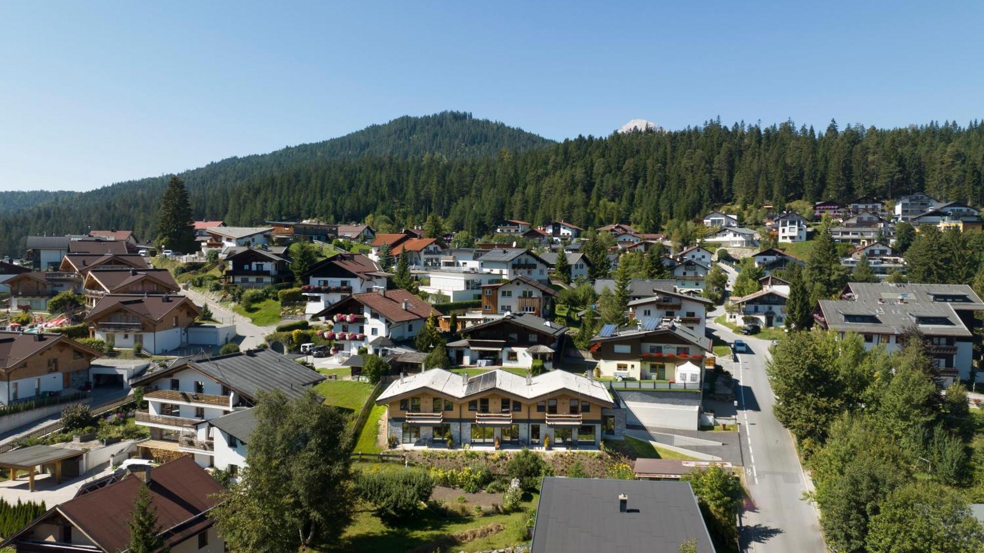 Triple A Chalets Seefeld in Tirol Exteriör bild